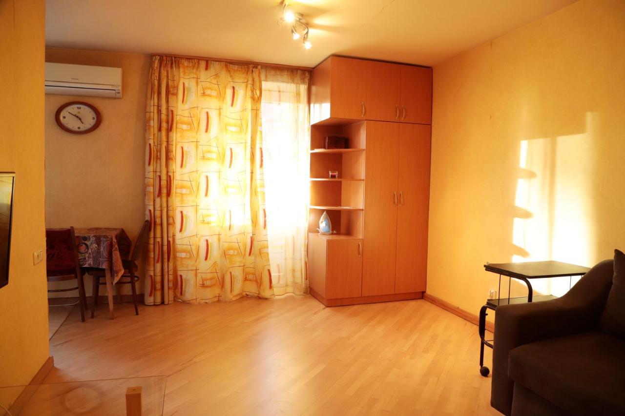 Ferienwohnung Am Studio Erivan Exterior foto
